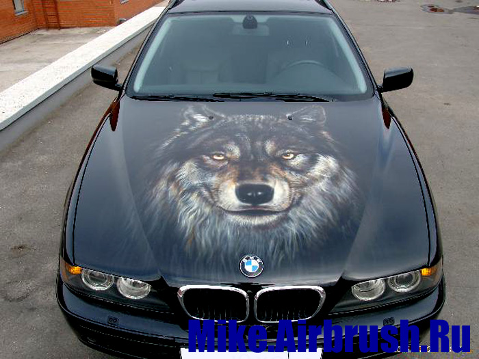 Аэрография на капоте BMW